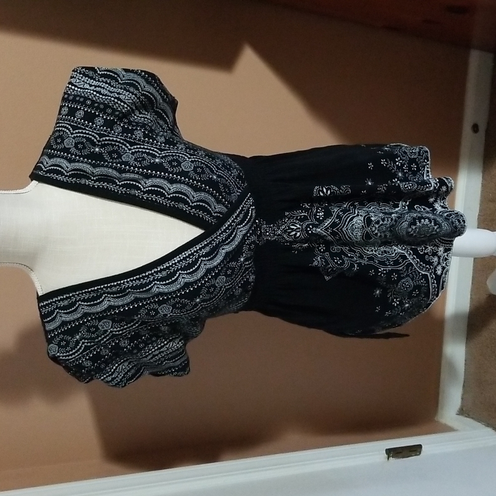 Ladies top size Small